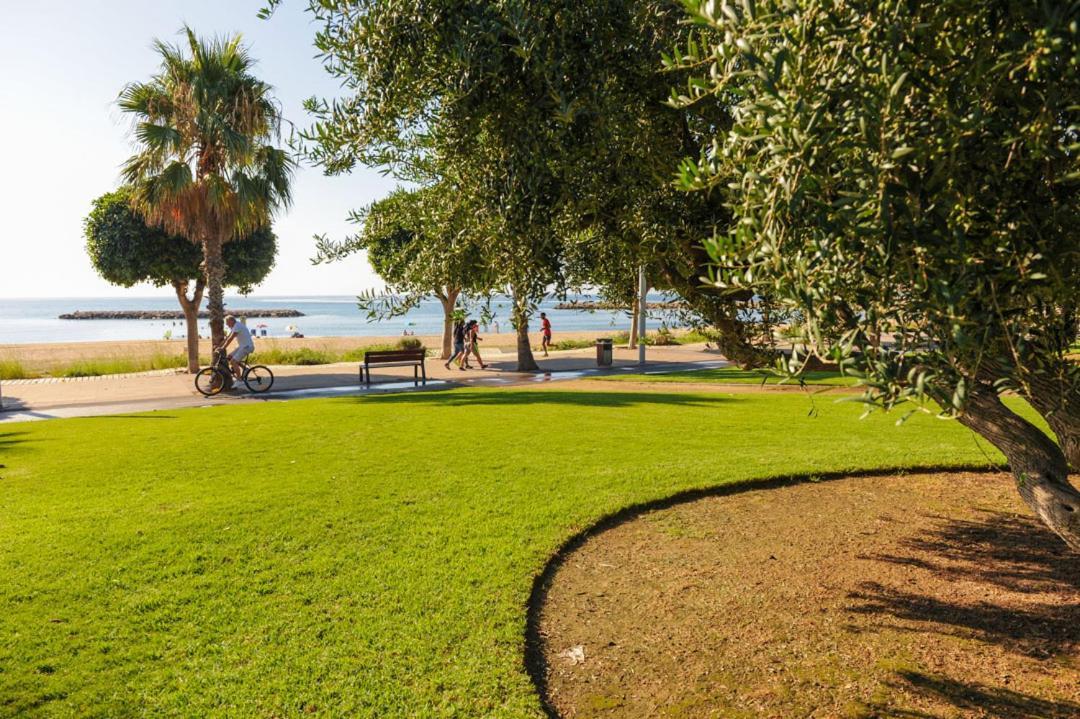 Casa Del Dorado Playa Cambrils Vila Exterior foto